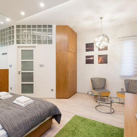 Retro Budapest Dream Suite Near The Danube Exteriör bild